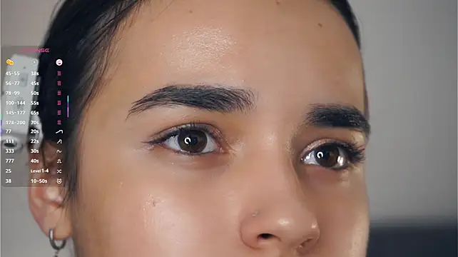 CourtneyBasbas - suck 2 fingers with drool
