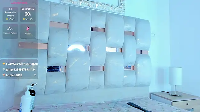 Amelie_12 - show anal