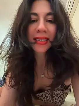 InnocentDevil_ - Oil on tits💦🍒 TitsFuck! 🍒Blow Job!💦