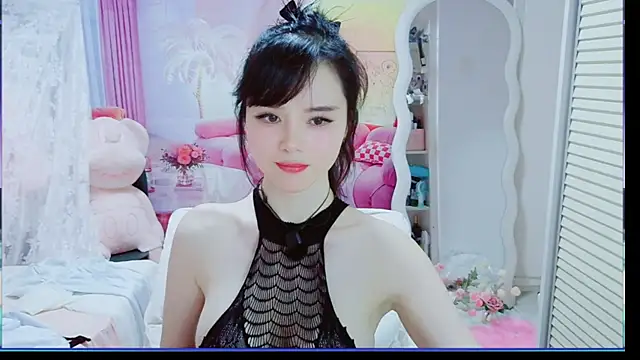 Q-Mia - 希望今天可以早点下班