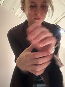 ValenciaShock - SPANK MY WET PUSSY
