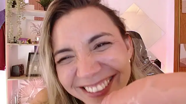 Milfsecret69 - ✮ Rub with my lush