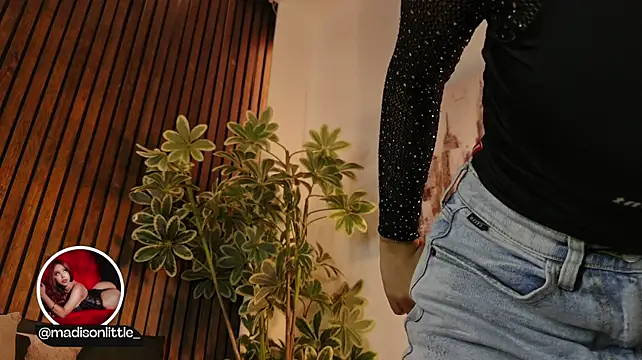 Madison_littlee_ - ALL NAKED + FINGERING