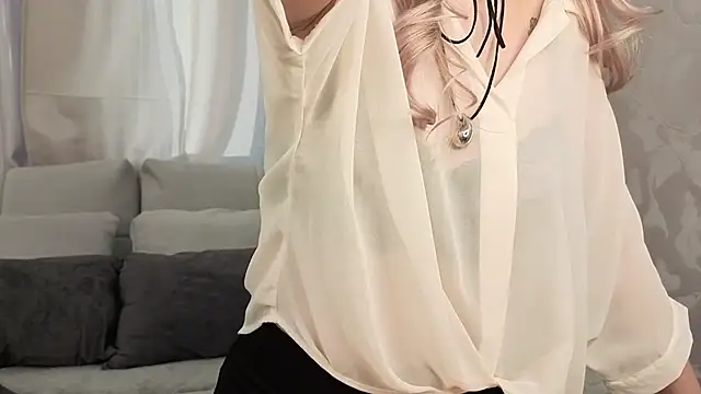 Candysaa - Gentle touches all over the body ❤
