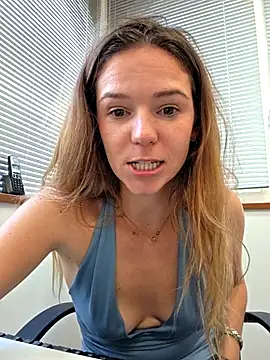 Lucie_mehott - VIDEO SURPRISE 20MINS