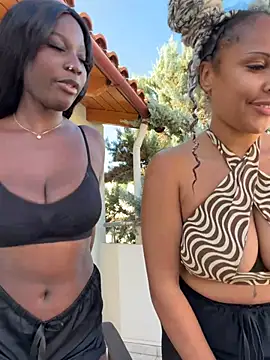 X-Zara-x - Rub ur nipples together 🍒