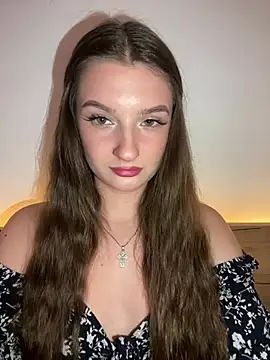 Green_eyes_lady - money for driving school 💘