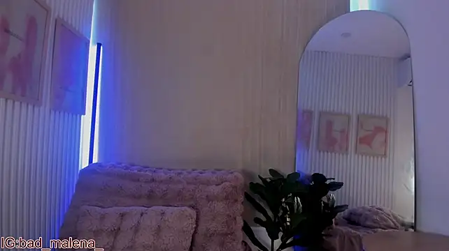 Bad_malena - Flash Boobs 🔥