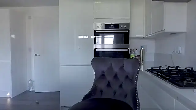 BlondeBusty-Carmen45 - Tit play with ice