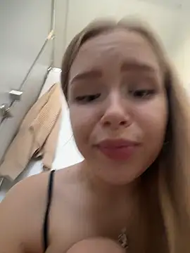 Liza_risky - Hello hello boobies