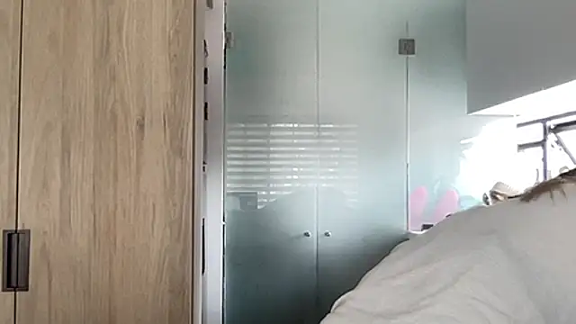 LunaBeya - orgasm with dildo