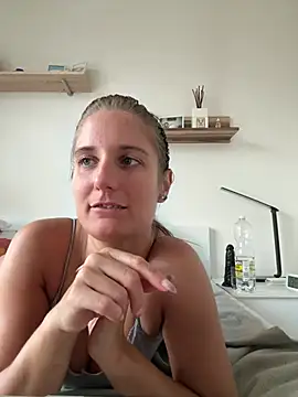 Jennifer11772 - Make me happy+ new video