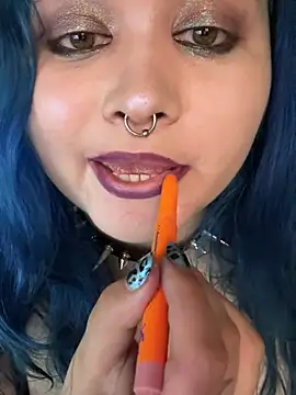 BigBoobsShow_ - FLASH BOOBS AND SPIT