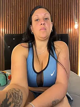 Cloe-Fire - Nipple pinches🤤🍒
