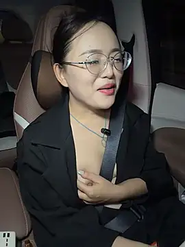 Xiaobei-snow - 户外真空 炮机 喷水Squirt💦💦💦 水を吹き出す