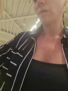 Milflovelyxxx - take my juices , fist pussy