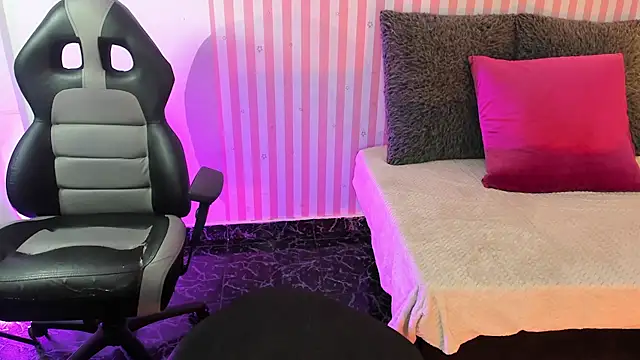 YourAmaradoll