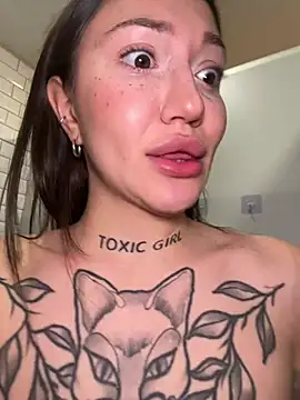 SaintSquirt - SQUIRT IN PUBLIC+DRINK MY SQUIRT💦💦