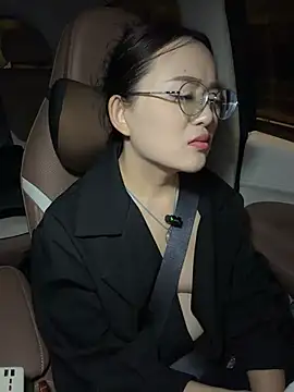 Xiaobei-snow - 户外真空 炮机 喷水Squirt💦💦💦 水を吹き出す