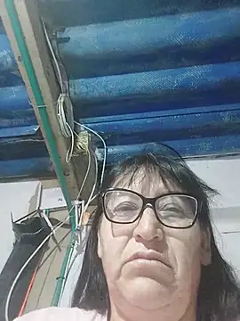 Clarita_01 - Mostrar culo abierto 🥰🥰🥰