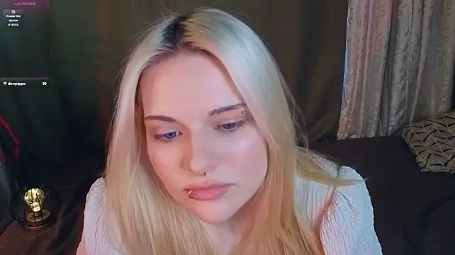 KaleyMahunik - LICK AND BITE MY LIPS