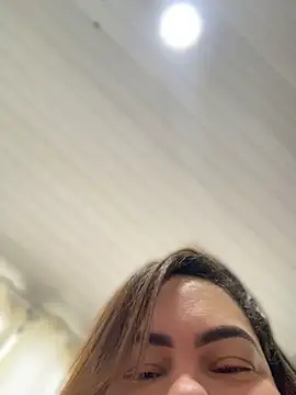 Fernandinhacarioca_ - Ficar d4 e rebolar gostoso pra você 😈🔥