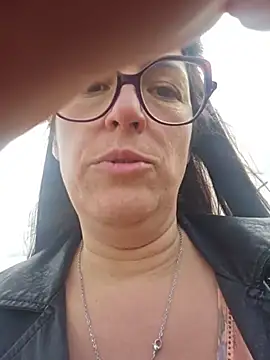 Bella-louva - 👄Je vais me goder en cabine 🍆