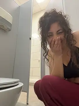 Choco__latte - RISKY ! SHOW NAKED BOOBS IN KFC