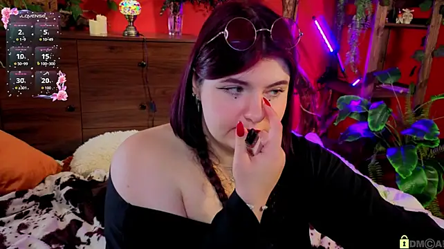 Siena_fox_ - pinch my nipples!~