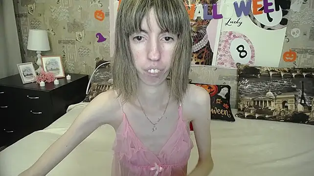Unusual_G - dildo in pussy 2min
