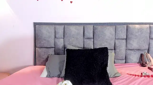 AdelaLust - 🌺 Get naked for me 😍😍