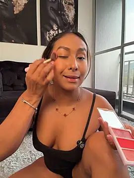 AmelyaMann - SHOW+ PLAY TITS😈❤️