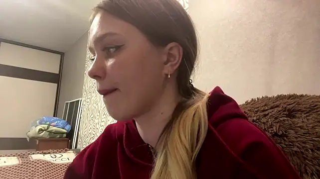 ShavonneFahrenkrug - unzip the hoodie