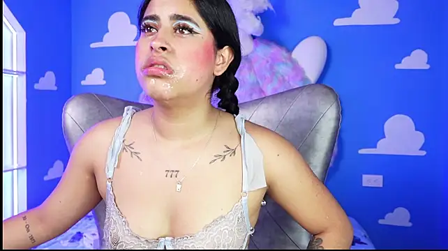 Miss___anya - ruin my make-up with too lots saliva