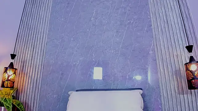 Little_Melody - spank ass