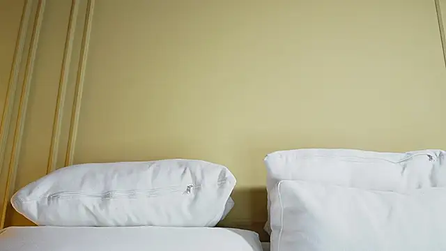 Alys_molly_11 - show squirt