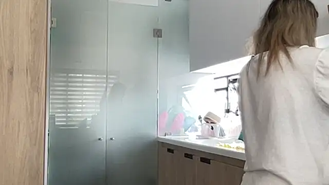 LunaBeya - orgasm with dildo