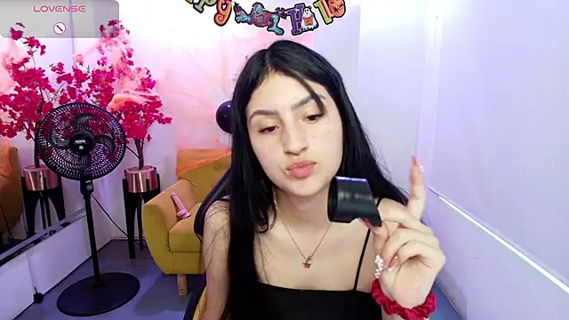 Gabby_sweety - Show pantys + spit tits