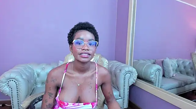 Amber-hill - naked