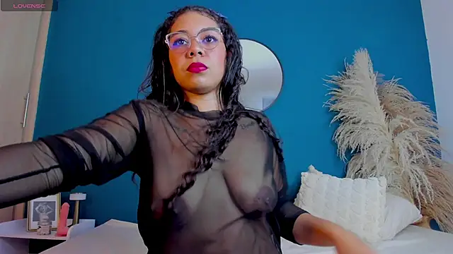 Andrea_florez1 - OIL IN TITS