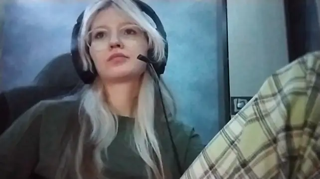 Eliseida - Bite finger