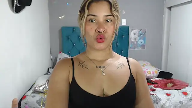 Mia_sexgirl