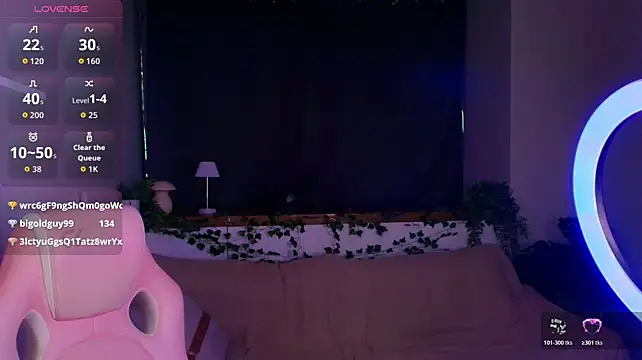 Rose_Desiree - show of oils on nipples