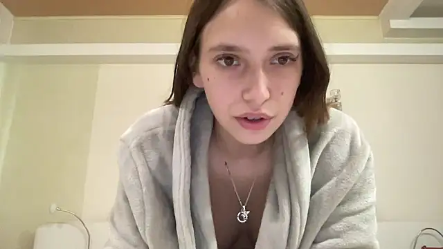 CapriceBaby - perform a nude striptease live on air