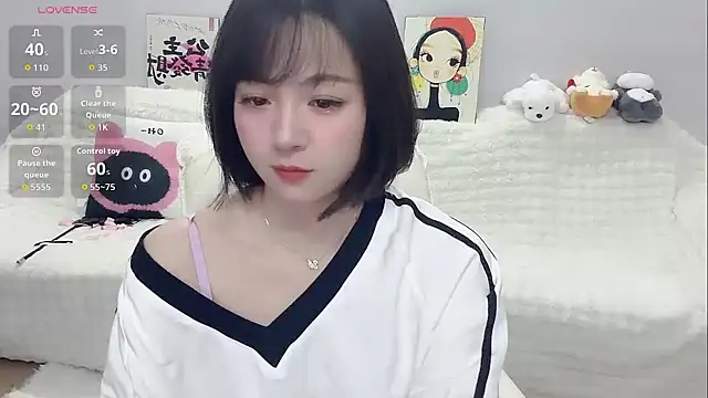 Lucy-8