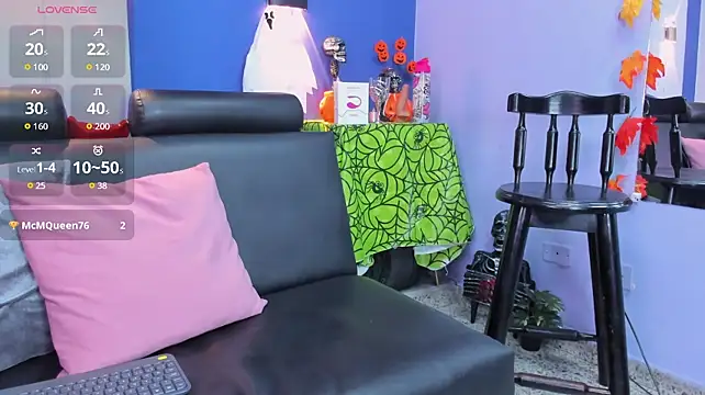 DiitaVonteese - Spank your ass x5 🙈🔥