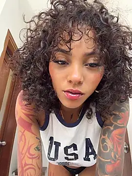LizStorm_ - make that pussy get cream