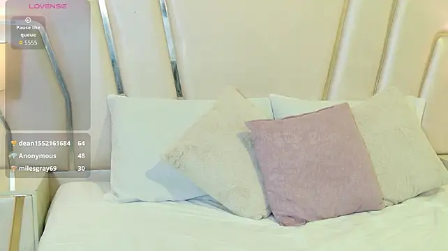 MiaCassel - 💕 Suck finger slowly