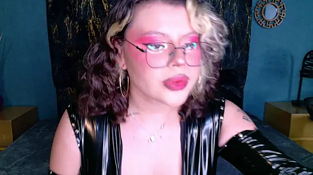 NinaFiore - Close up huge tits// squeeze nipples🍒
