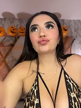 ValeriaCarter - 🫦YOUR MILK ON MY TITS 🥛